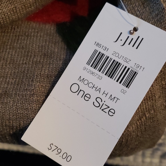 NWT J Jill Gorgeous Scarf w/Hand Embroidered Wool Flowers - Picture 6 of 8